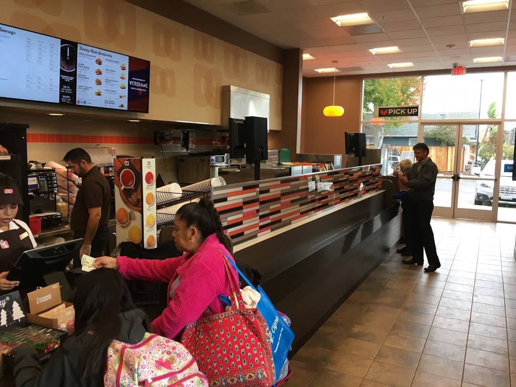 Dunkin | cafe | 1314 Ocean St, Santa Cruz, CA 95060, USA | 8312014979 OR +1 831-201-4979