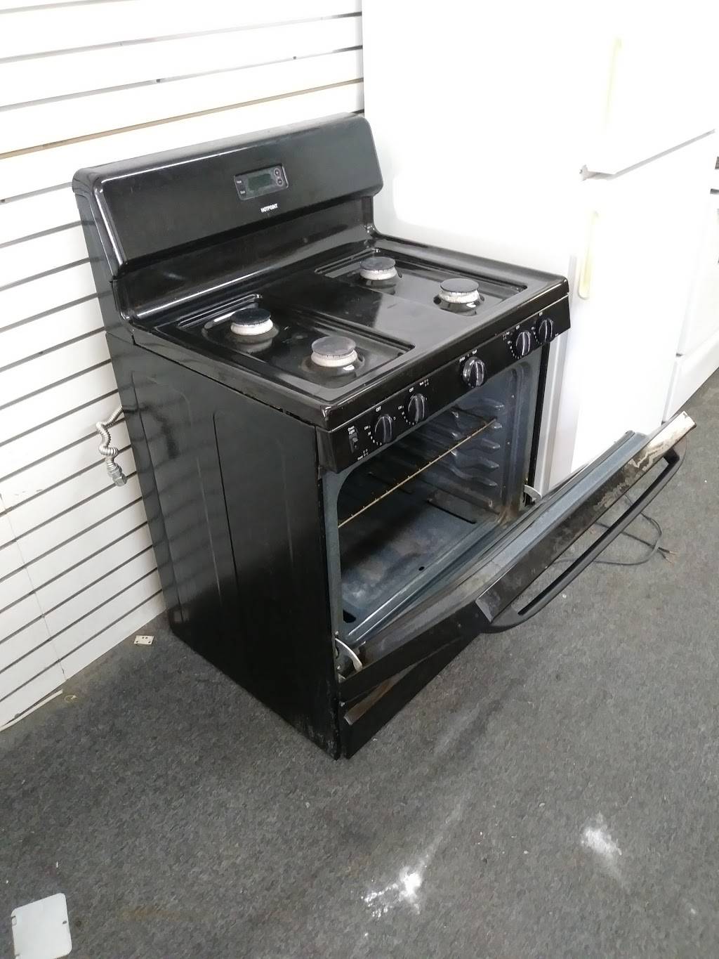 Crown Fried Chicken | restaurant | 5441 N 5th St, Philadelphia, PA 19120, USA | 2154245265 OR +1 215-424-5265