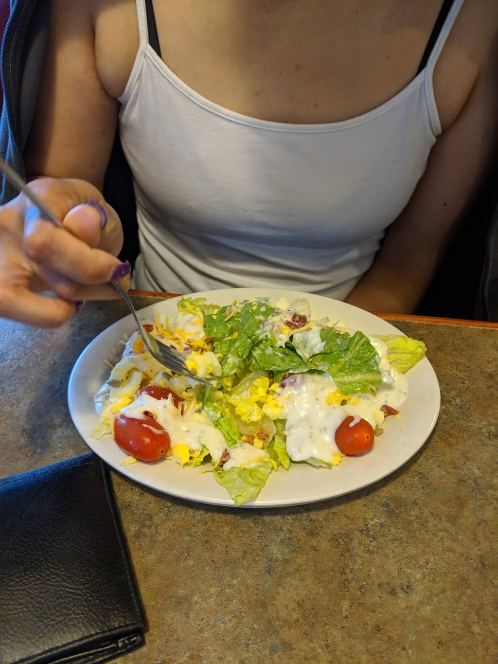 Pizza Hut | meal takeaway | 727 Milford Rd, Merrimack, NH 03054, USA | 6038835599 OR +1 603-883-5599