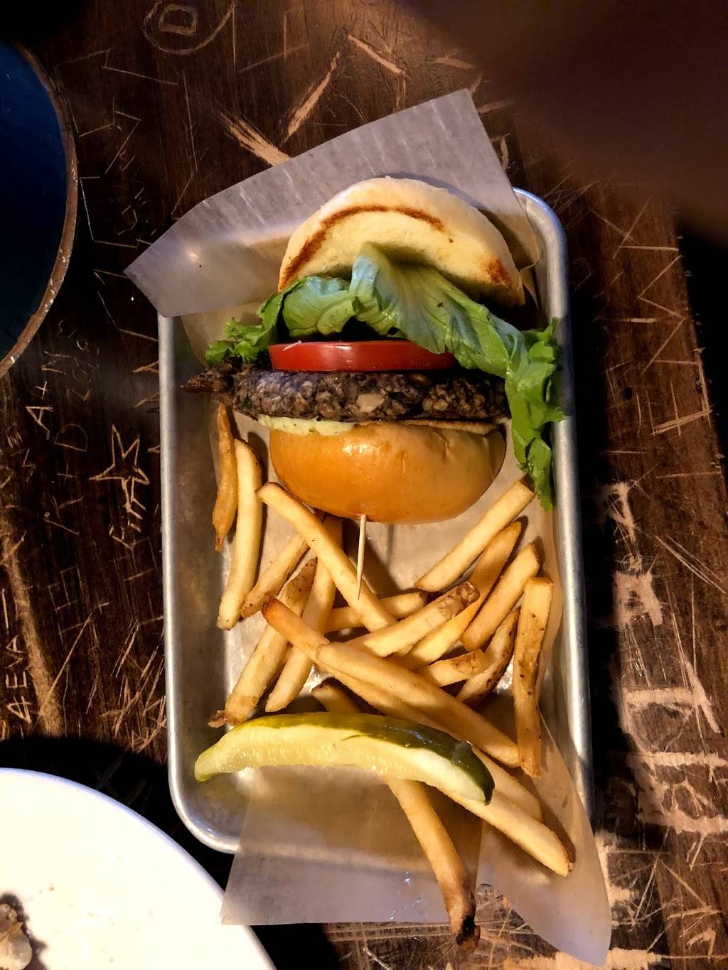 The Pretzel Bell | restaurant | 226 S Main St, Ann Arbor, MI 48104, USA | 7349942773 OR +1 734-994-2773