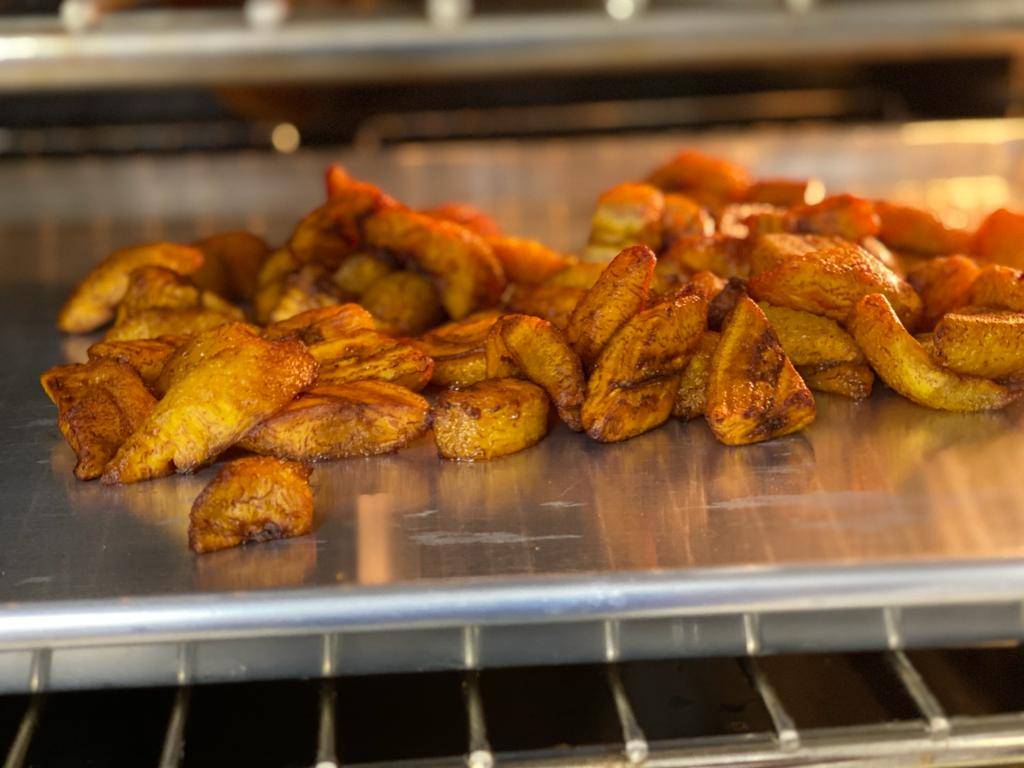 WeCook Kitchens | restaurant | 1 E Main St, Plano, IL 60545, USA | 6302732486 OR +1 630-273-2486