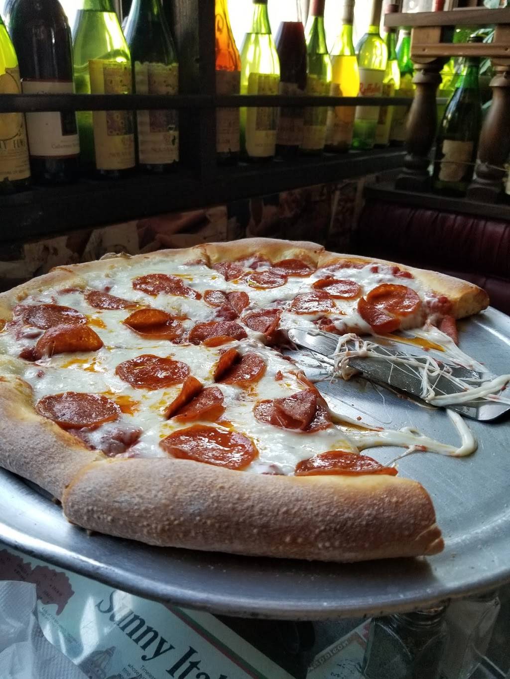 Raffallos Pizza | meal delivery | 1657 N La Brea Ave, Los Angeles, CA 90028, USA | 3238514022 OR +1 323-851-4022