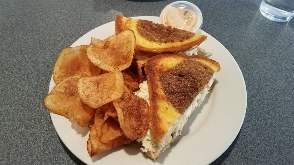 Blue Plate Diner | restaurant | 32610 W Seven Mile Rd, Livonia, MI 48152, USA | 2484713700 OR +1 248-471-3700