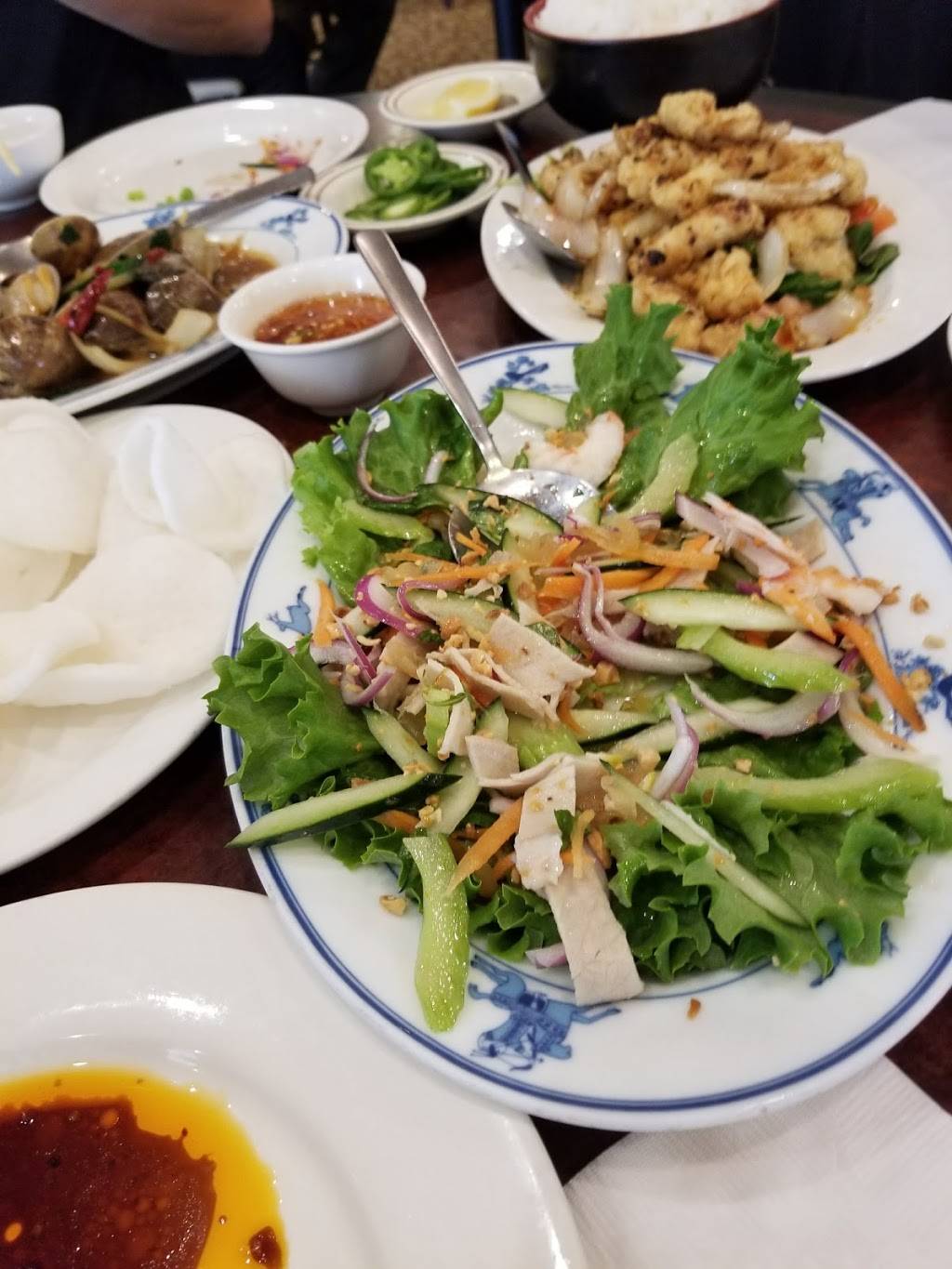 Tay DO Restaurant | restaurant | 2529 S Texas 6, Houston, TX 77082, USA | 2815840097 OR +1 281-584-0097