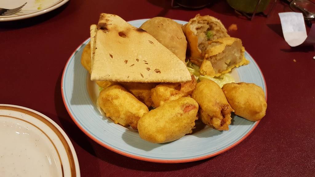 Mantra Indian Cuisine & Spirits | restaurant | 220 N Harrison St, Davenport, IA 52801, USA | 5634245500 OR +1 563-424-5500