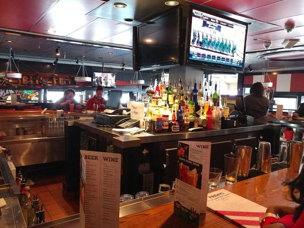 TGI Fridays | restaurant | 1641 Golden Gate Plaza, Mayfield Heights, OH 44124, USA | 4404618443 OR +1 440-461-8443