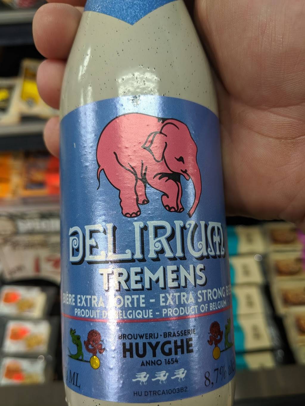 Alimentation Escompte LImpact | restaurant | 1600 4e Avenue, Québec, QC G1J 3C3, Canada | 4185291600 OR +1 418-529-1600