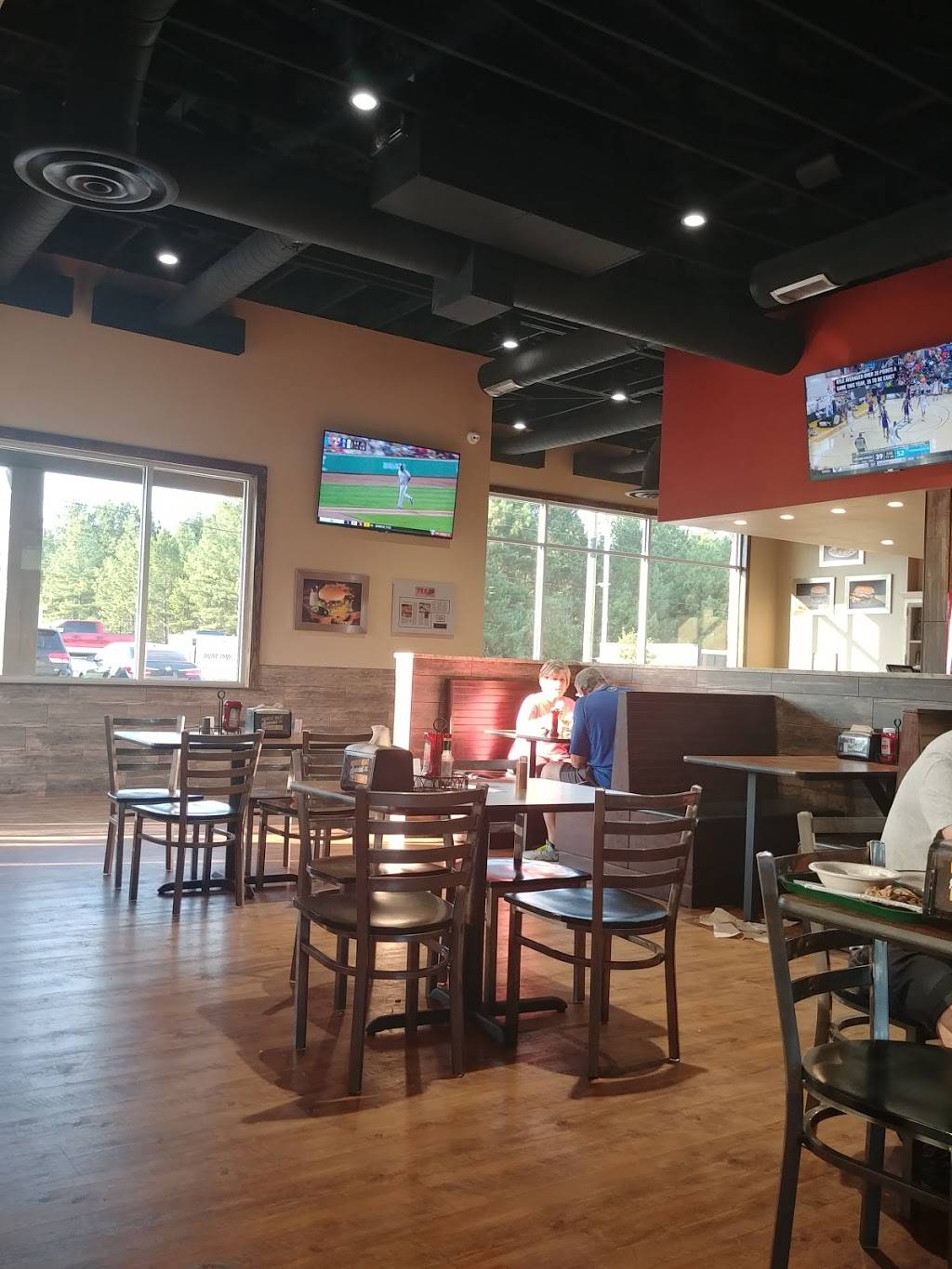 Jucys Hamburgers | restaurant | 3356 Gilmer Rd, Longview, TX 75604, USA | 9032128880 OR +1 903-212-8880