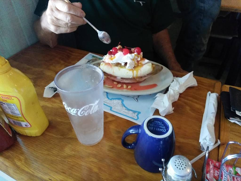 Mama Ds Restaurant | restaurant | 7448 FL-60, Lake Wales, FL 33898, USA | 8636964700 OR +1 863-696-4700