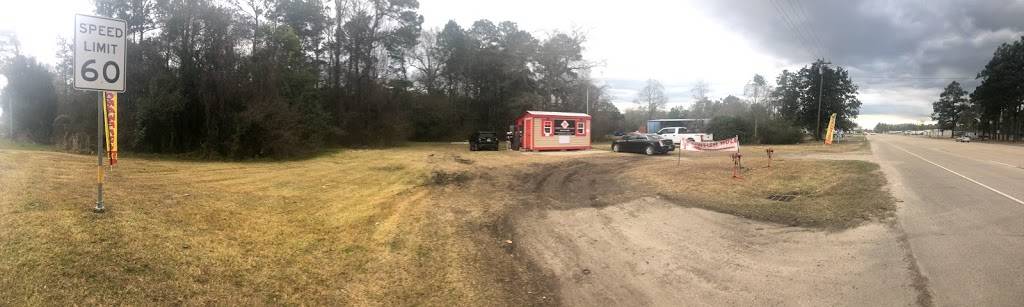 Roberts Crawfish Cabin | restaurant | 34300, U.S. 96 S, Buna, TX 77612, USA | 4092169589 OR +1 409-216-9589