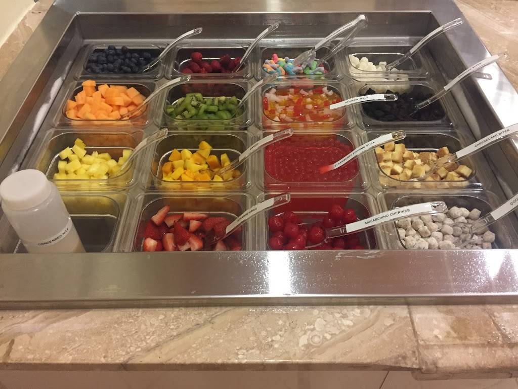 Swirlz Soft Serve Parlor | restaurant | 2136 Huntington Dr, San Marino, CA 91108, USA | 6269437723 OR +1 626-943-7723