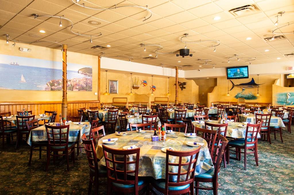 Villa Del Mar | restaurant | 5668 N Mesa St, El Paso, TX 79912, USA | 9155841888 OR +1 915-584-1888