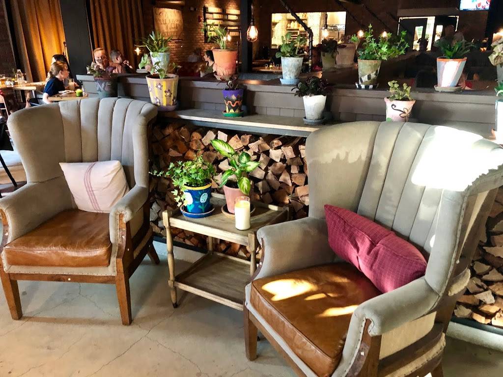 Whiskey Cake Kitchen & Bar | restaurant | 2223 N Westshore Blvd B207, Tampa, FL 33607, USA | 8135359955 OR +1 813-535-9955