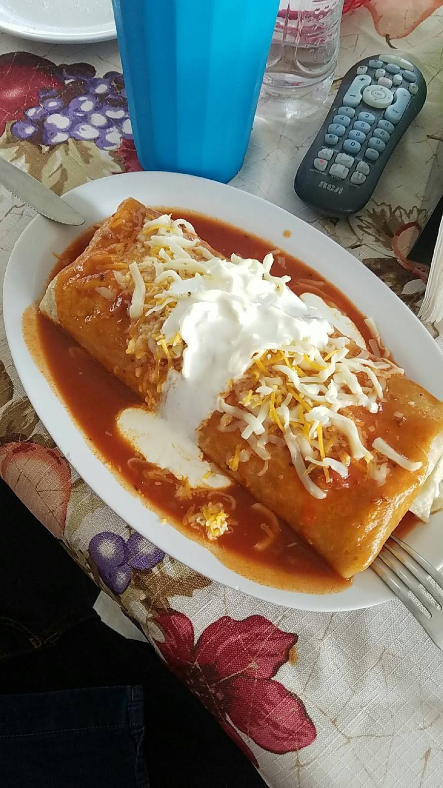 Abuelas Kitchen | restaurant | 1503 Lakeshore Dr, Lake Elsinore, CA 92530, USA | 9513141629 OR +1 951-314-1629