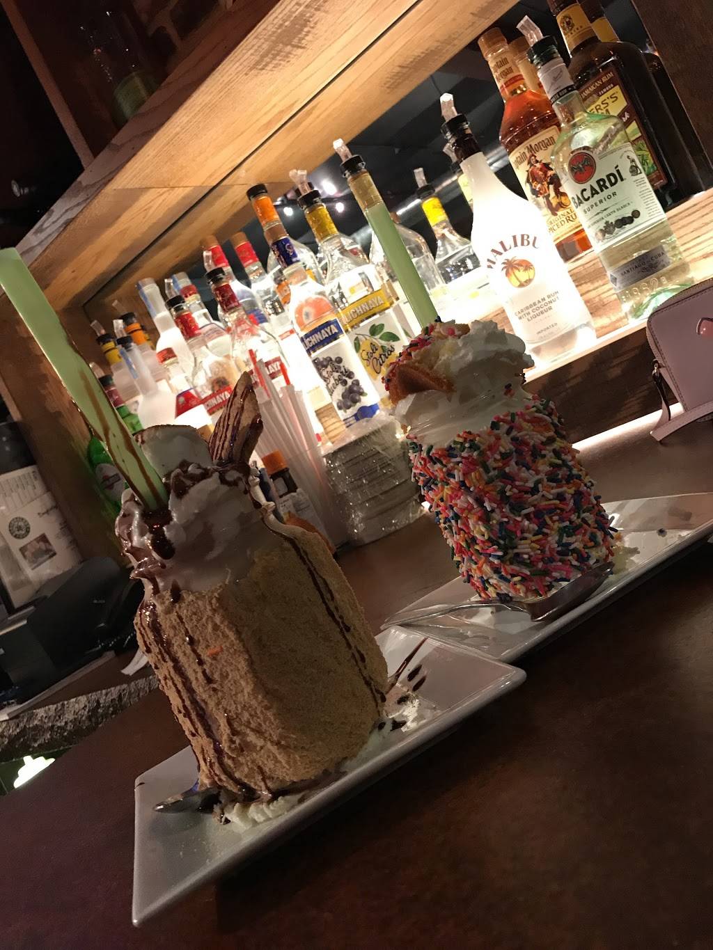 Burgerology | restaurant | 226 Merrick Rd, Rockville Centre, NY 11570, USA | 5166009720 OR +1 516-600-9720