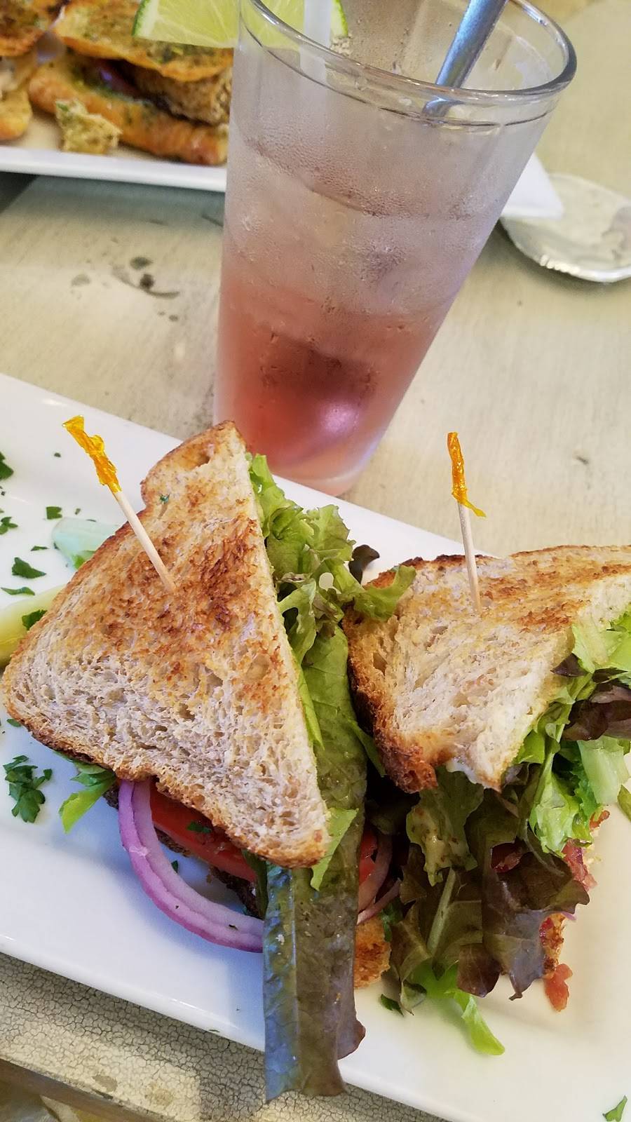 Stardust Cafe | cafe | 102 E Washington St, Lewisburg, WV 24901, USA | 3046473663 OR +1 304-647-3663