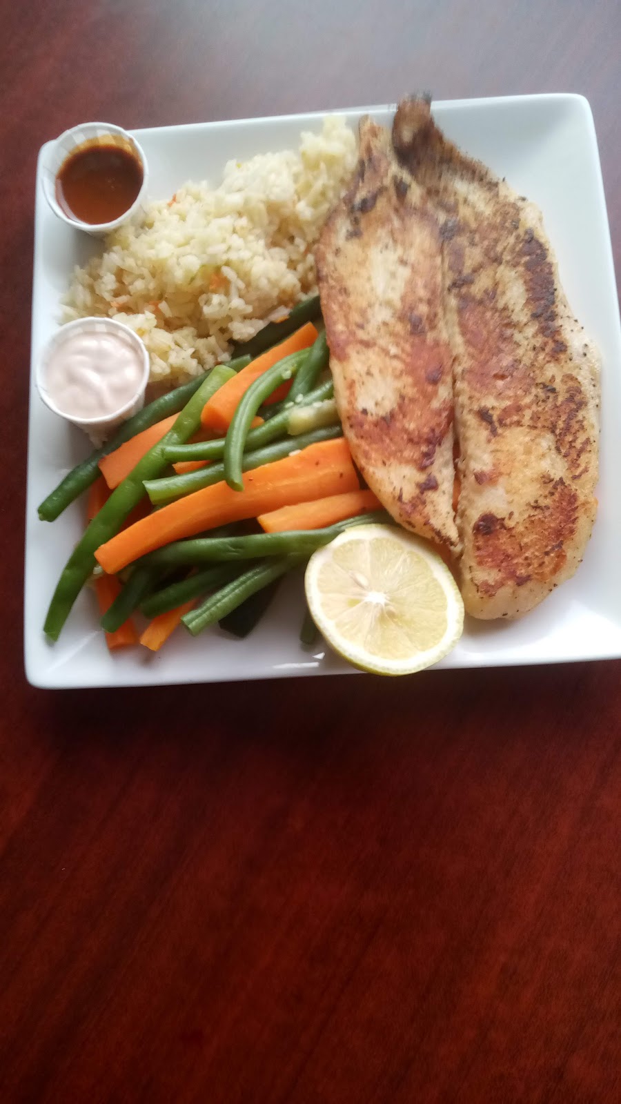 Restaurante Jaguar Metapan | restaurant | 4800 S Normandie Ave, Los Angeles, CA 90037, USA | 3238151215 OR +1 323-815-1215