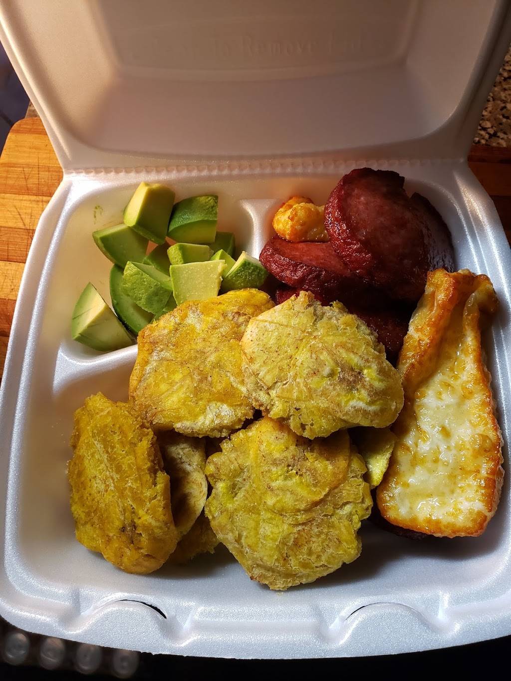 Tonys Cocina | restaurant | 765 N Main St, Leominster, MA 01453, USA | 9788468983 OR +1 978-846-8983