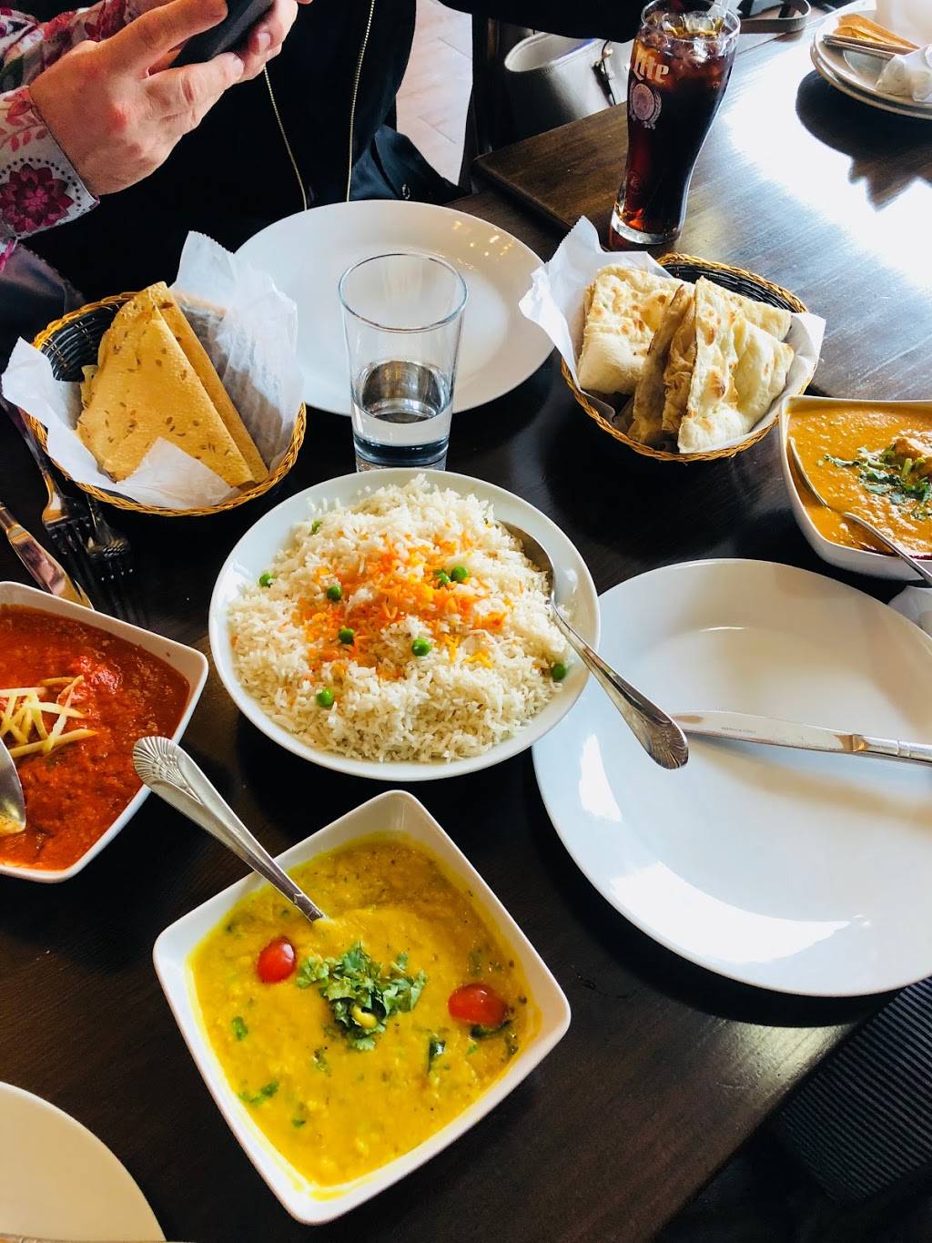 Nimbooda | restaurant | 664 Washington Ave, Brooklyn, NY 11238, USA | 7186224616 OR +1 718-622-4616