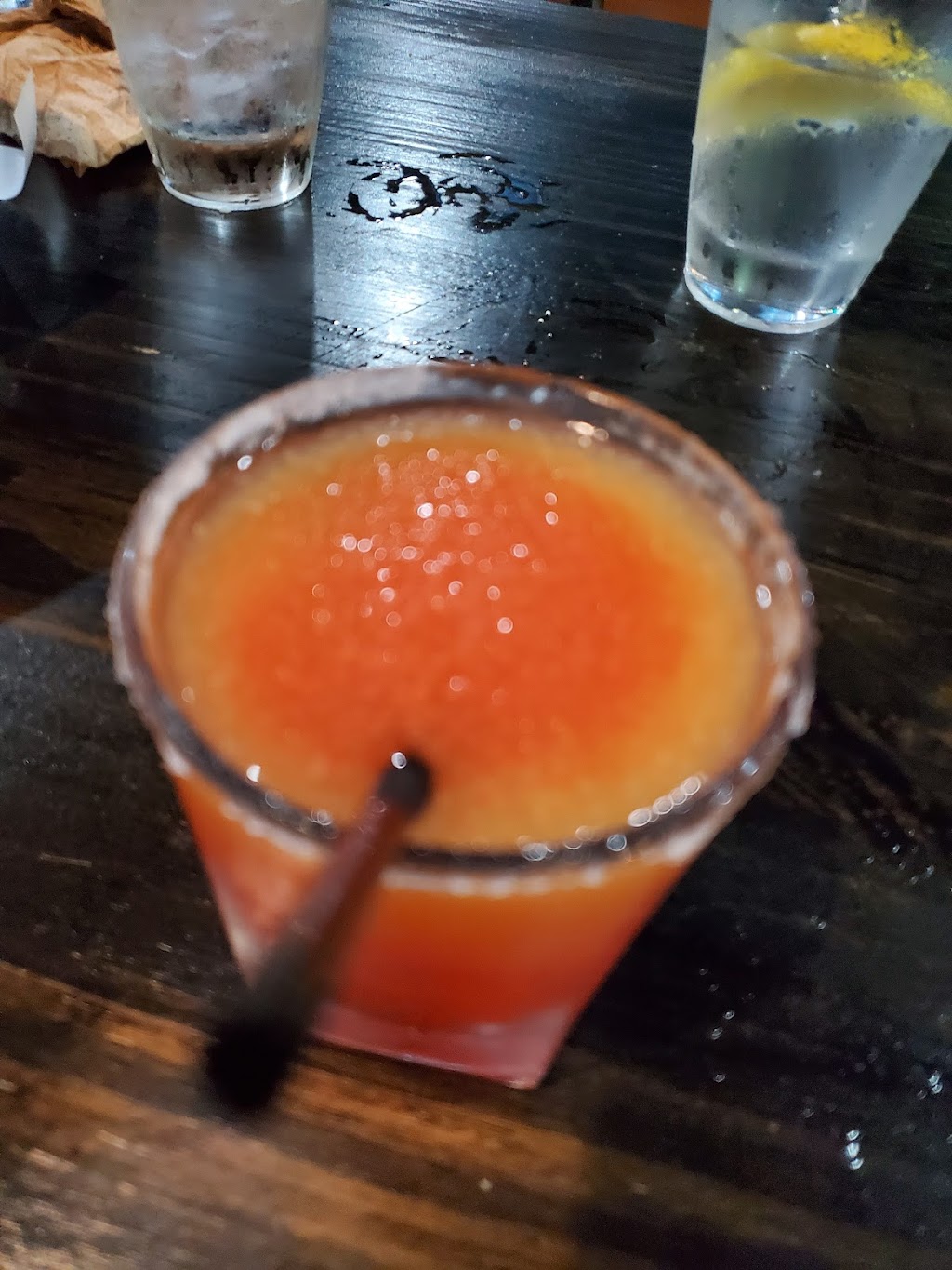 El Patron Tacos Sports Bar | restaurant | 2620 I-20, Grand Prairie, TX 75052, USA | 2142350044 OR +1 214-235-0044