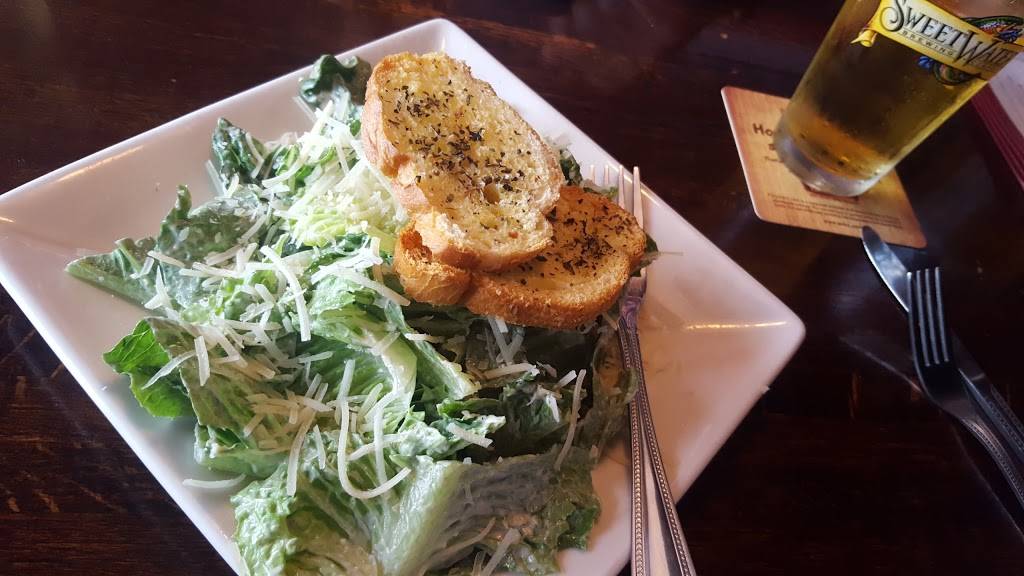 ROXX Tavern | restaurant | 1824 Cheshire Bridge Rd NE, Atlanta, GA 30324, USA | 4048924541 OR +1 404-892-4541