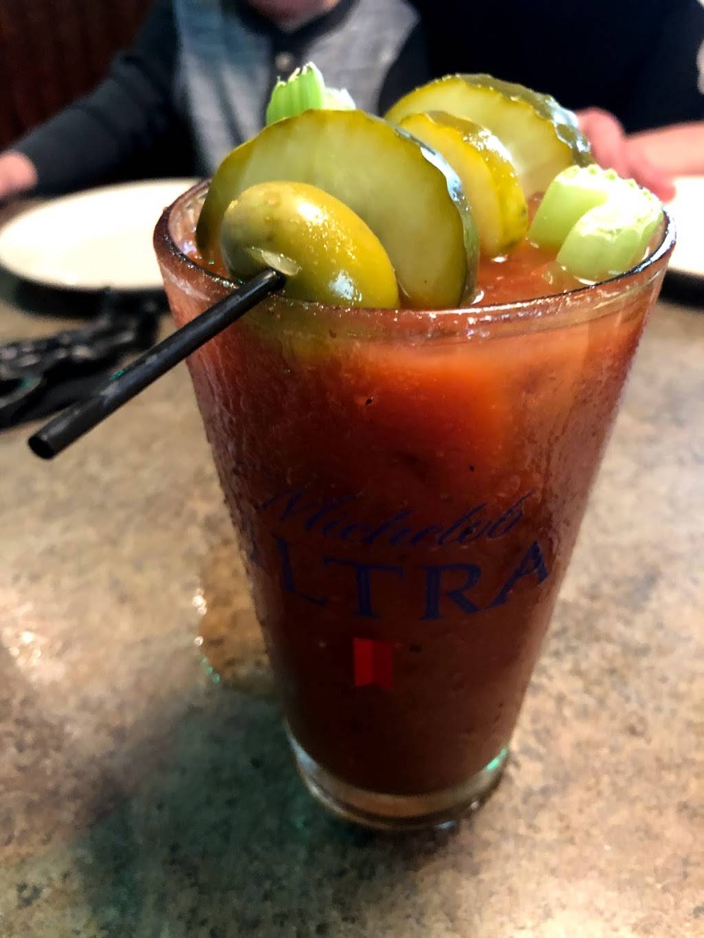 Amazing Joes Grill | restaurant | 909 Wheeling Ave, Muncie, IN 47303, USA | 7652889470 OR +1 765-288-9470