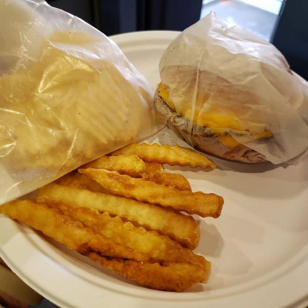 Sophias Deli & Restaurant | restaurant | 811 Main St, Cincinnati, OH 45202, USA | 5137231055 OR +1 513-723-1055