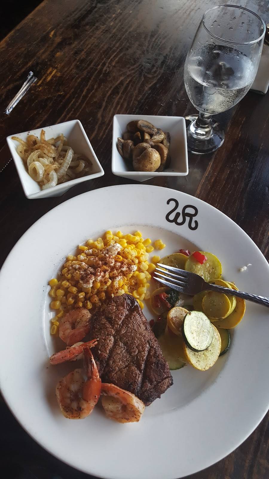 Wildcatter Steakhouse | restaurant | 6062 TX-16, Graham, TX 76450, USA | 9405493555 OR +1 940-549-3555