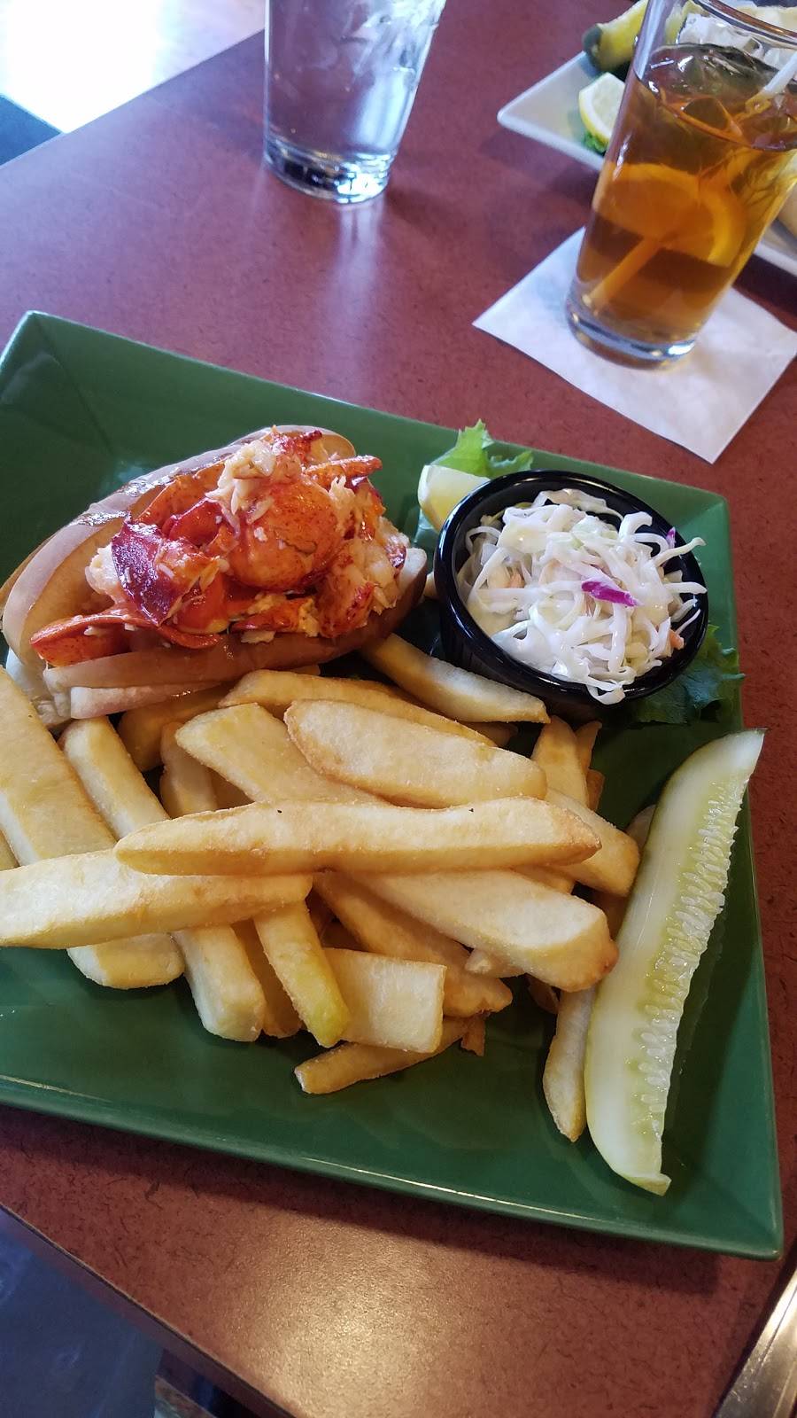 Union Street Tavern | restaurant | 20 Union St, Windsor, CT 06095, USA | 8606832899 OR +1 860-683-2899