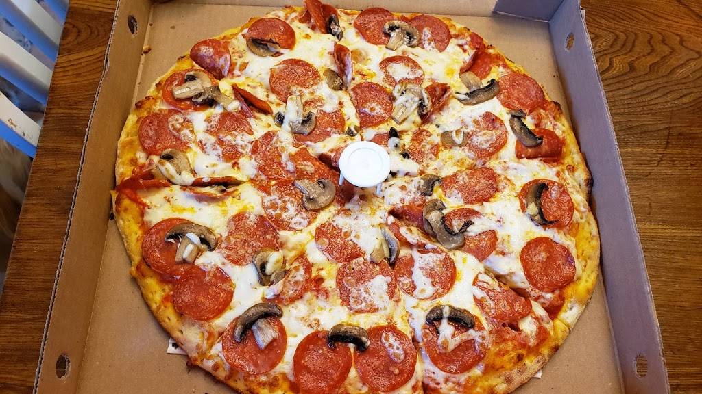 St. Marys Pizza Pizza | restaurant | 752 Queen St E, St. Marys, ON N4X 1G2, Canada | 5192841111 OR +1 519-284-1111