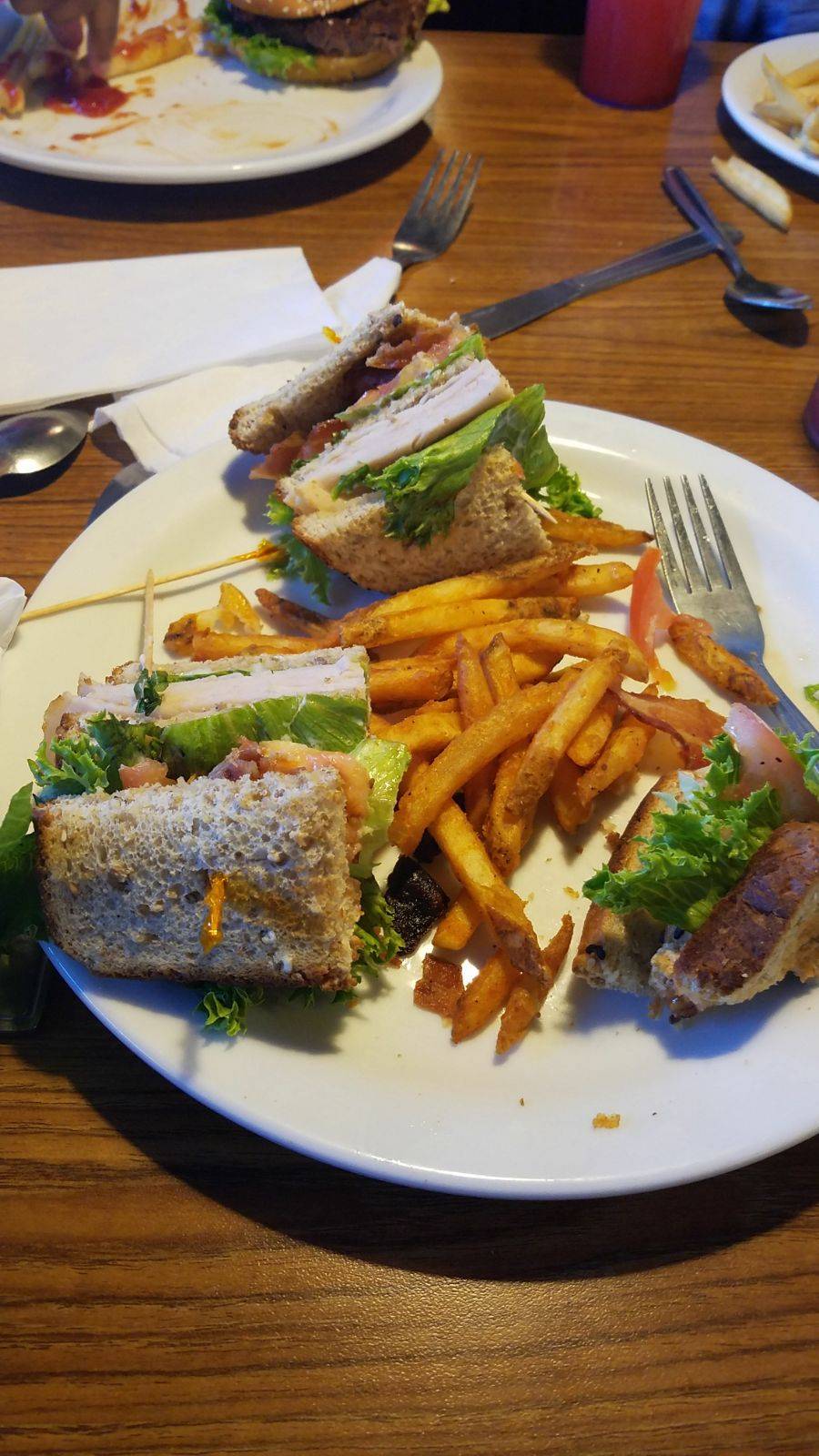 Dennys | restaurant | 7 Kings Hwy, Palm Coast, FL 32137, USA | 3864459000 OR +1 386-445-9000