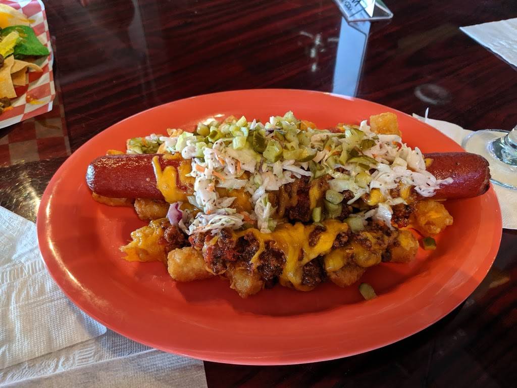 The Hangout Bar & Grill | restaurant | 6060 Veterans Pkwy, Columbus, GA 31909, USA | 7062214157 OR +1 706-221-4157