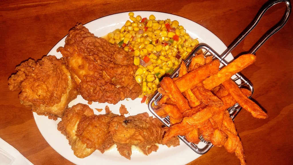 Alabama Joes Front Row Sports Theater and Grille | restaurant | 8794 W Boynton Beach Blvd #101, Boynton Beach, FL 33472, USA | 5615096656 OR +1 561-509-6656