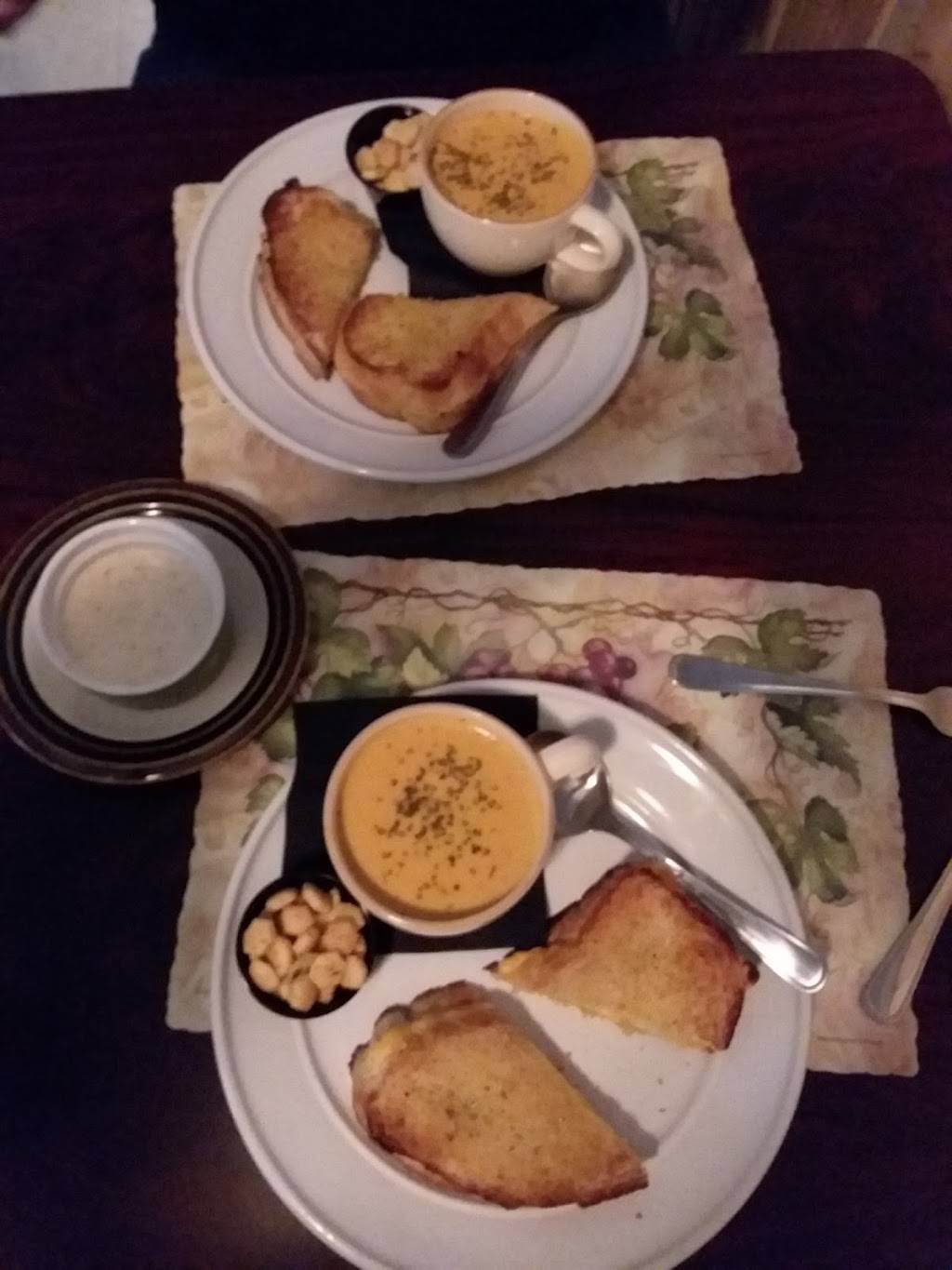 The White Stallion Bistro | restaurant | 4 N Main St, Whitestown, IN 46075, USA | 3177694198 OR +1 317-769-4198