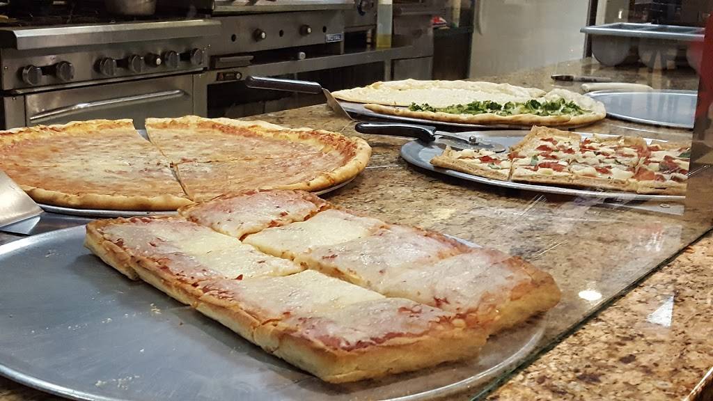 Palermos Pizza | restaurant | 700 Nutt Rd, Phoenixville, PA 19460, USA | 6109336420 OR +1 610-933-6420