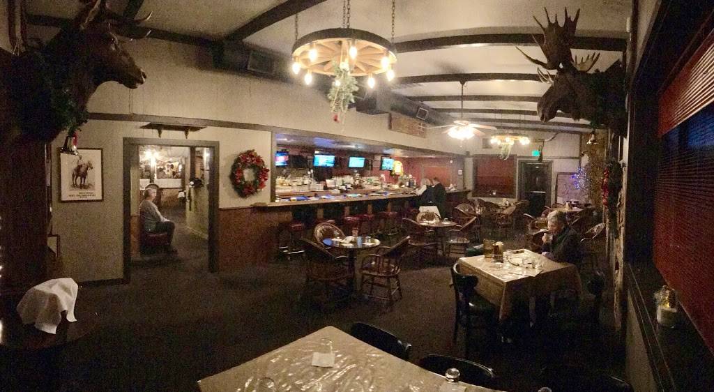 Carson Valley Country Club | restaurant | 1029 Riverview Dr, Gardnerville, NV 89460, USA | 7752653715 OR +1 775-265-3715