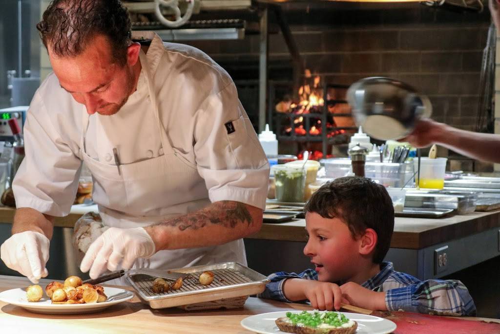 Chez Hugo | restaurant | 206 E Redwood St, Baltimore, MD 21202, USA | 4434383002 OR +1 443-438-3002