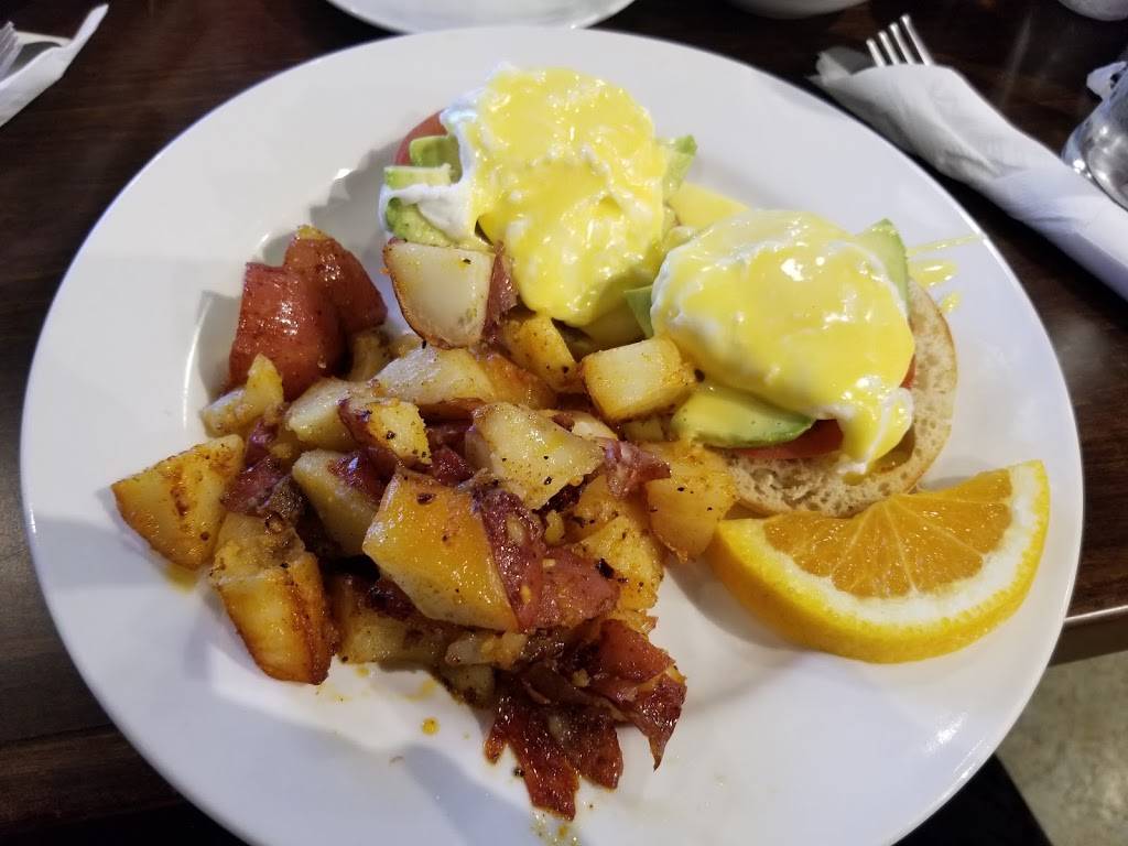 Famous Toastery Ayrsley | restaurant | 2127 Ayrsley Town Blvd, Charlotte, NC 28273, USA | 9808195002 OR +1 980-819-5002