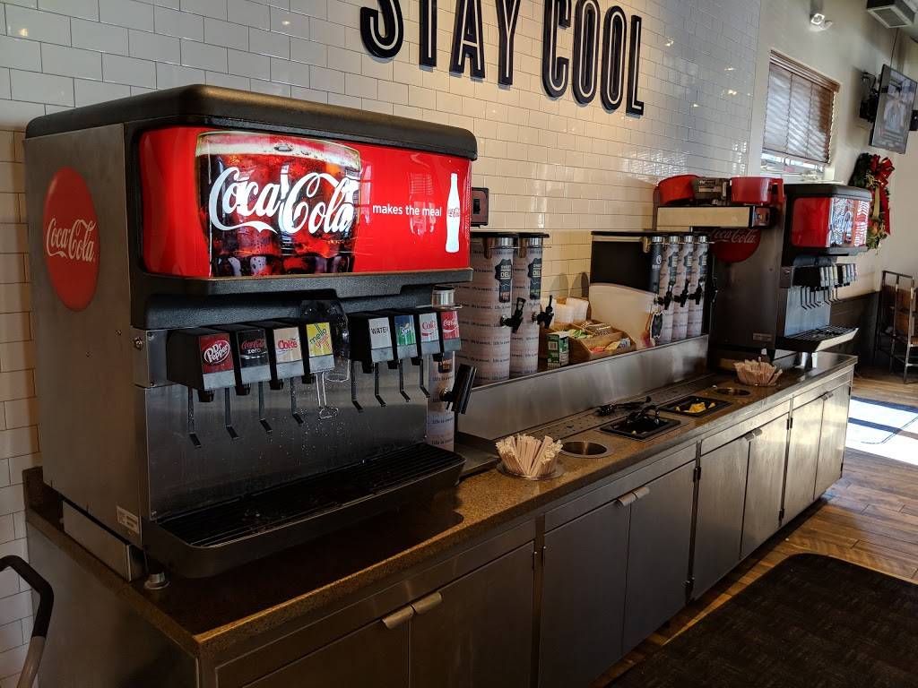 Sweet Peppers Deli | restaurant | 921 Main St, Tupelo, MS 38801, USA | 6628404475 OR +1 662-840-4475