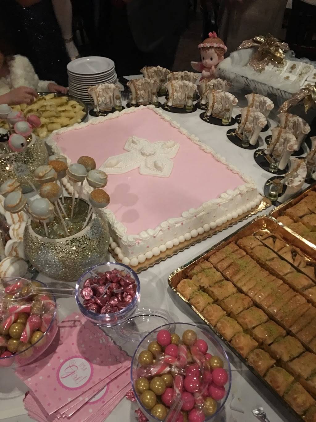 Mijana West | restaurant | 5686 W Bell Rd, Glendale, AZ 85308, USA | 4808294959 OR +1 480-829-4959