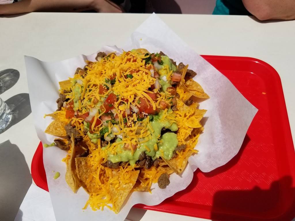 Nicos Mexican Food | restaurant | 5151 Morena Pl, San Diego, CA 92110, USA | 8582727907 OR +1 858-272-7907