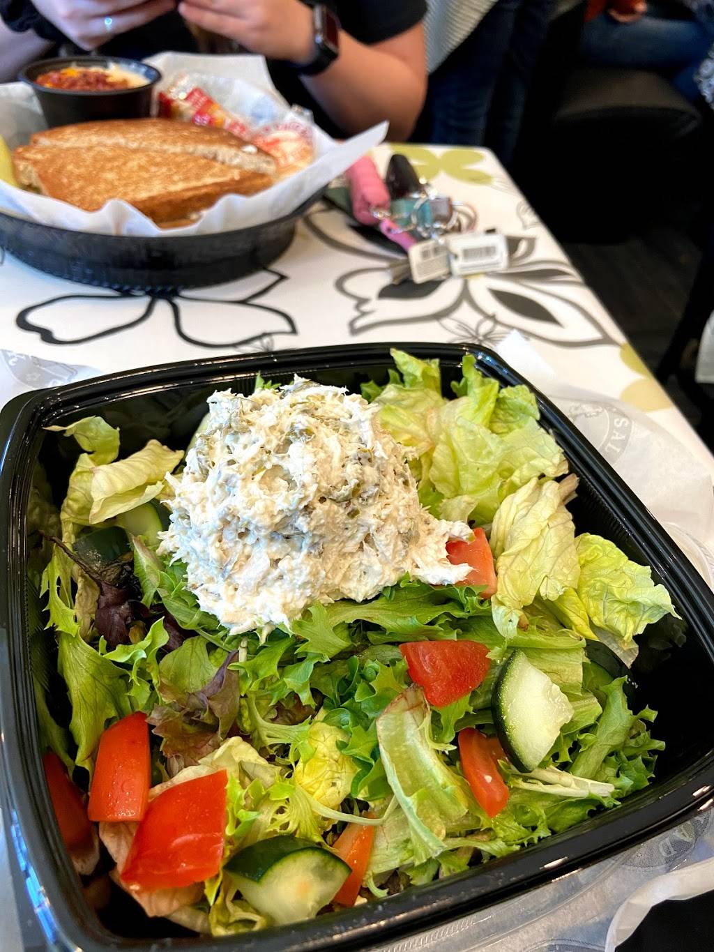 Chicken Salad Chick | restaurant | 3900 Arlington Highlands Blvd Suite 101, Arlington, TX 76018, USA | 6822044936 OR +1 682-204-4936