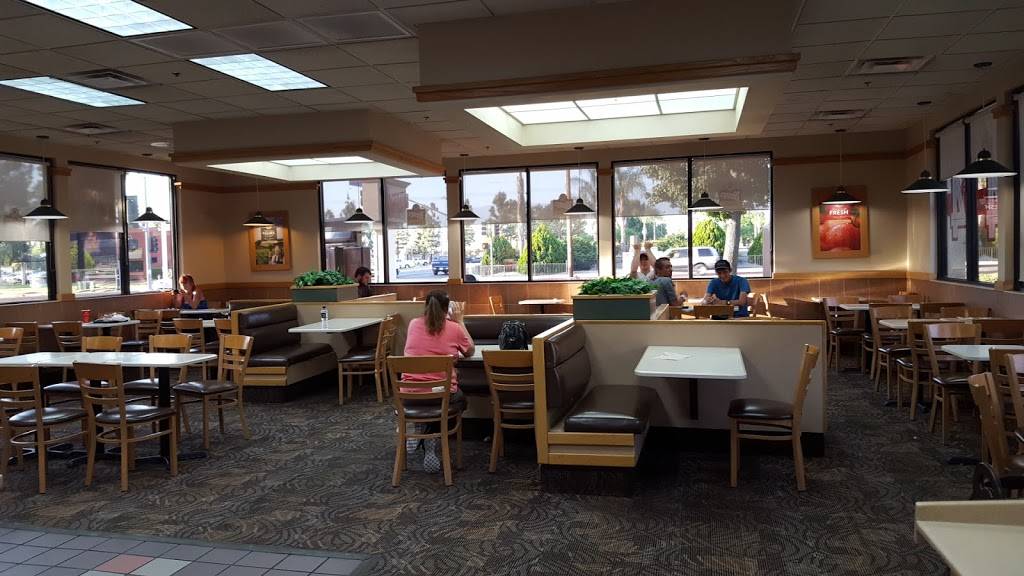 Wendys | restaurant | 1991 W Redlands Blvd, Redlands, CA 92373, USA | 9093073305 OR +1 909-307-3305