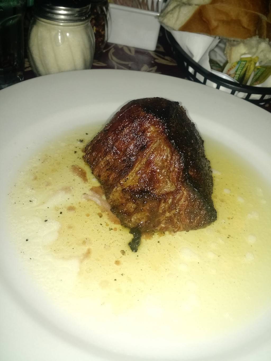 Libs Supper Club | restaurant | 106 W 5th St, Elmira, NY 14901, USA | 6077332752 OR +1 607-733-2752