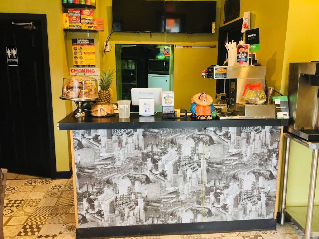 El Rincón Grill & Bar | restaurant | 4663 Metropolitan Ave, Ridgewood, NY 11385, USA | 3472278030 OR +1 347-227-8030