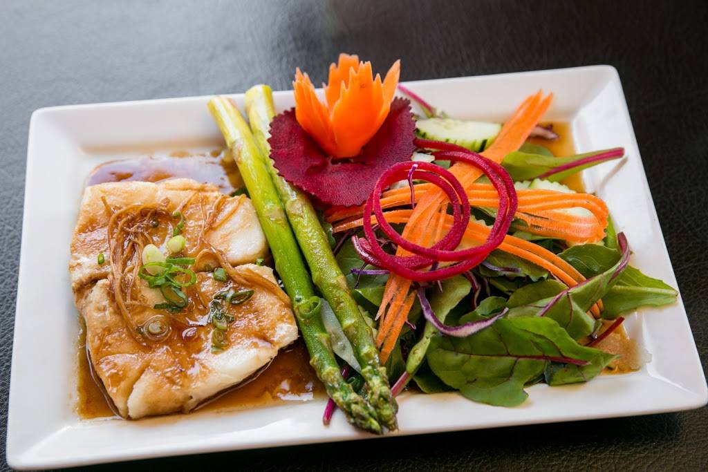 altThai | restaurant | 40 S Arlington Heights Rd, Arlington Heights, IL 60005, USA | 8477977843 OR +1 847-797-7843