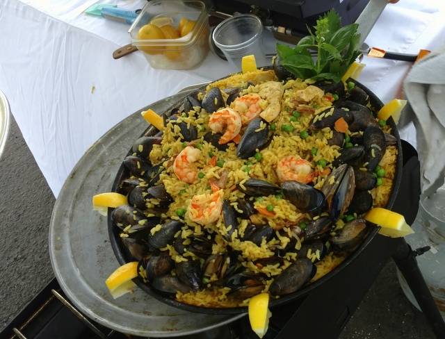 Victorias Wood Fired Pizza & Catering | meal takeaway | 12 P T Barnum Square, Bethel, CT 06801, USA | 2039173851 OR +1 203-917-3851