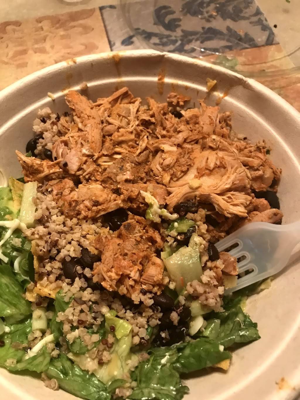 Chopt Creative Salad Co. | restaurant | 1606 Marcus Ave, New Hyde Park, NY 11040, USA | 5165198188 OR +1 516-519-8188