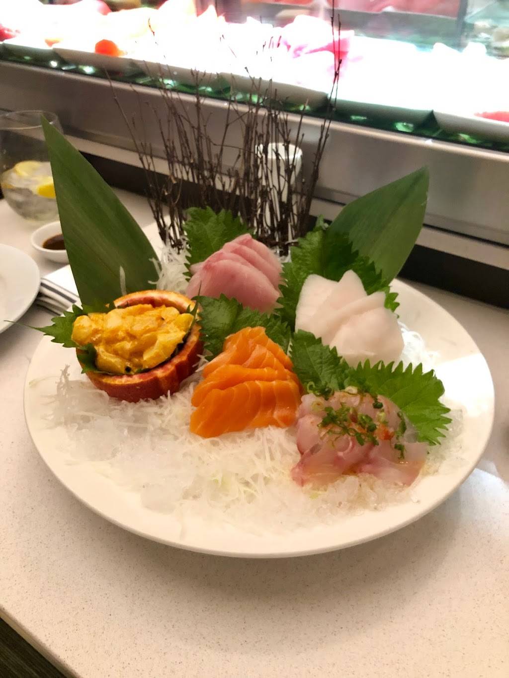 Uptown Sushi | restaurant | 1131-14 Uptown Park Blvd, Houston, TX 77056, USA | 7138711200 OR +1 713-871-1200