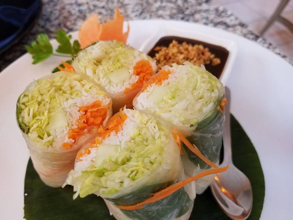 Eggs and Thai Cafe | restaurant | 2 Kings Ct, Dedham, MA 02026, USA | 7813262538 OR +1 781-326-2538